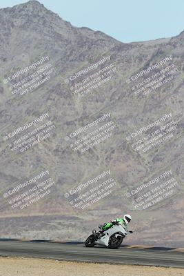 media/Nov-16-2025-Race Pace (Sun) [[8c5fa54630]]/Non Verified Riders (1st 20 Minutes)/2-Turn 10 (1010am)/